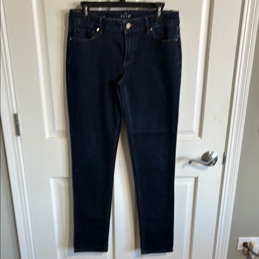 Women's Dark Blue Jeans